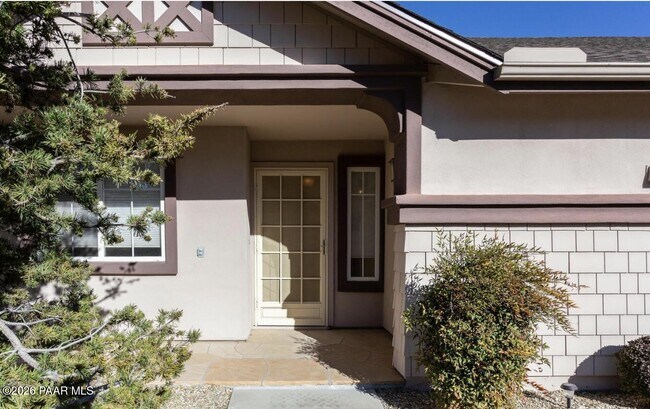 Building Photo - 1654 St Andrews Way