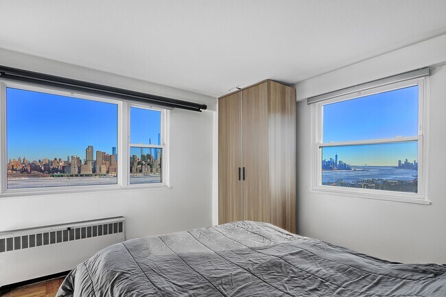 Building Photo - 6515 JFK Blvd E