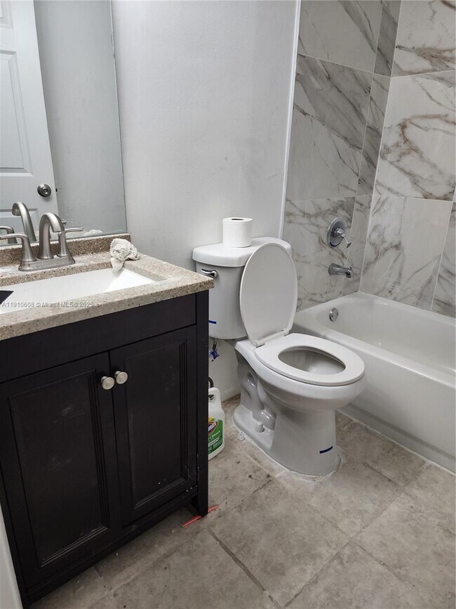 Building Photo - 1174 Lake Terry Dr