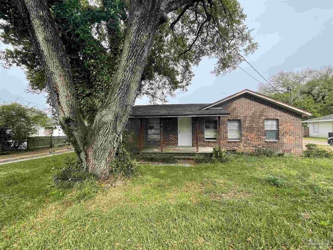 Building Photo - 4604 Woodbine Rd