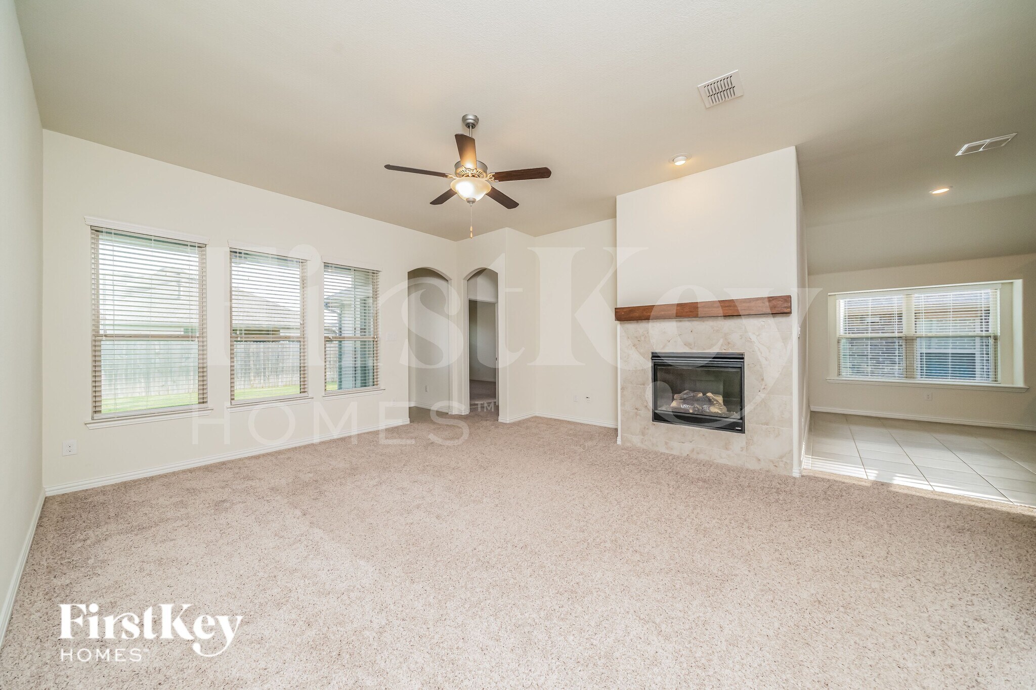 Building Photo - 805 Joaquin Wy