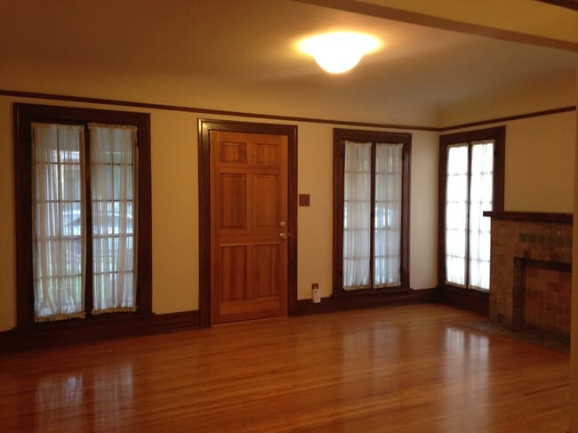 Building Photo - 1803 Orchard Ave