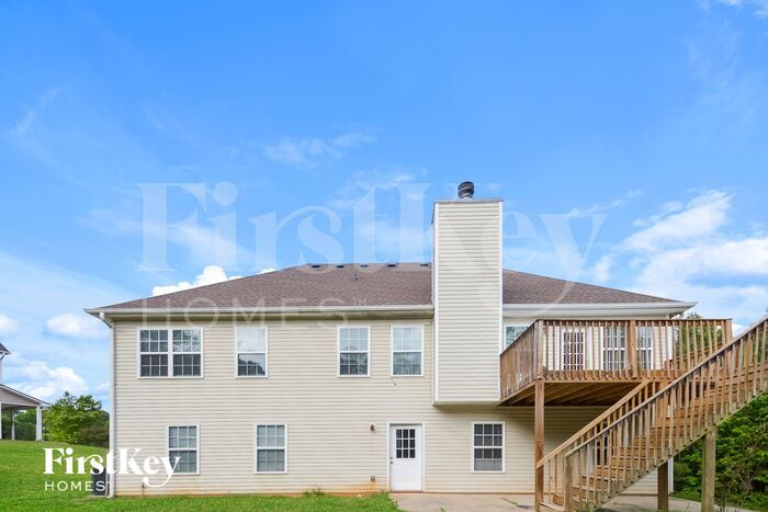 Building Photo - 100 Browning Trce