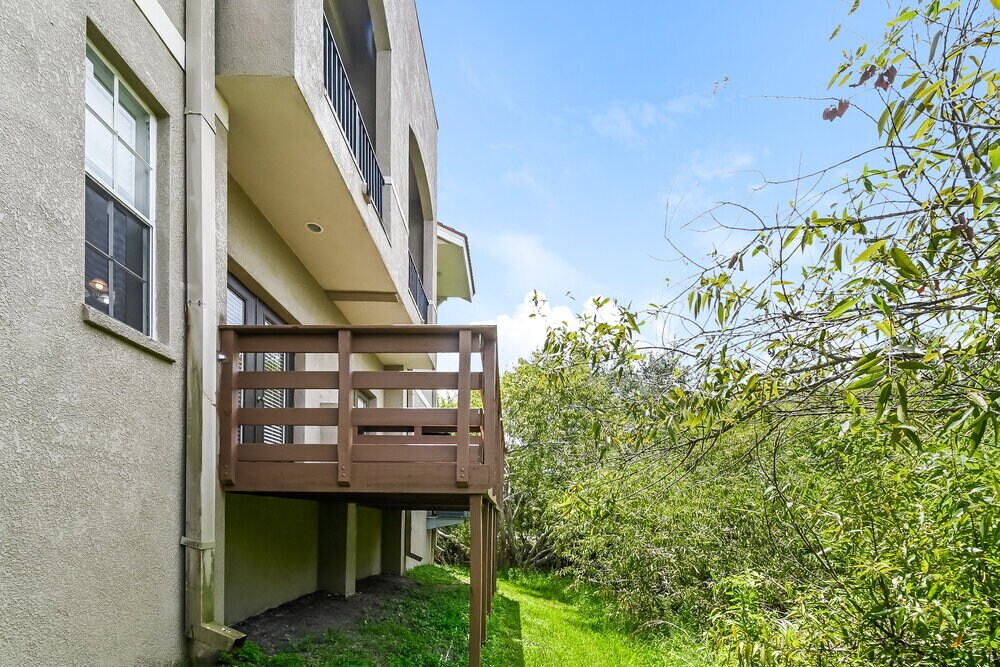 Building Photo - 6525 Quiet Pool Ct