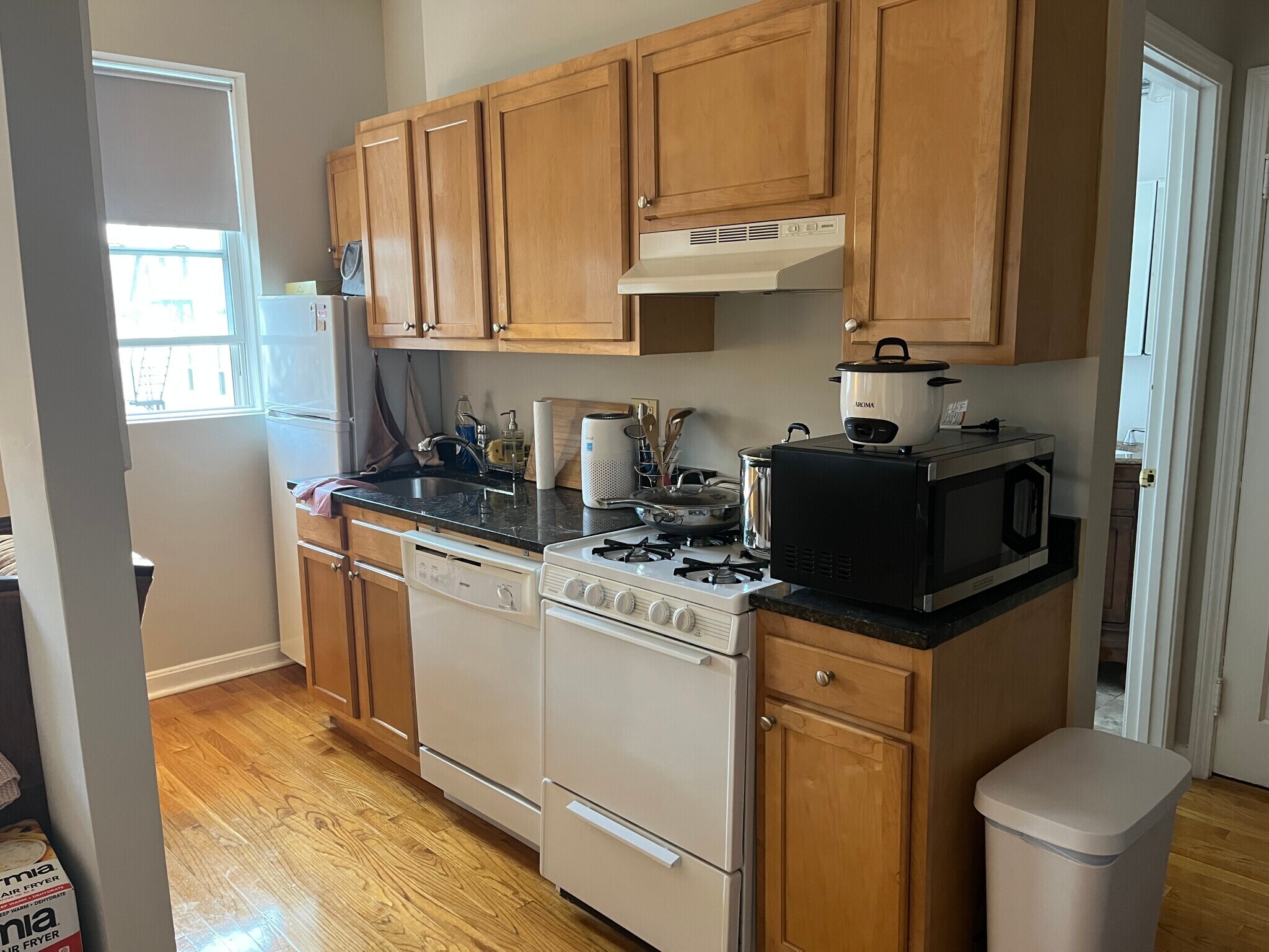 Building Photo - 514 Park Dr