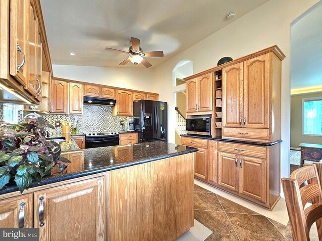 Building Photo - 11930 Cotton Mill Dr