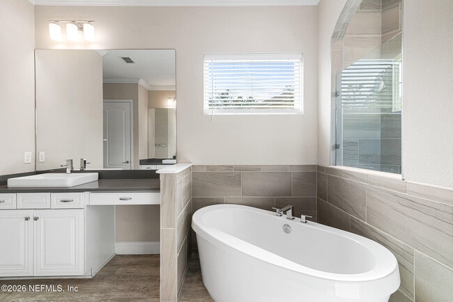 Building Photo - 126 Brasilla Ave