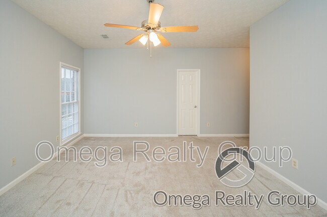 Building Photo - 6928 Cherry Creek Dr