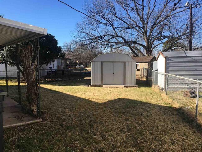 Building Photo - 1438 Harris Ln