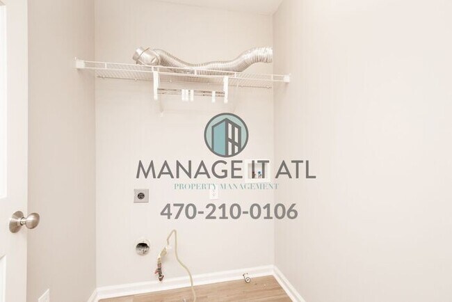 Building Photo - Beautiful & Move in Ready home in North Gw...