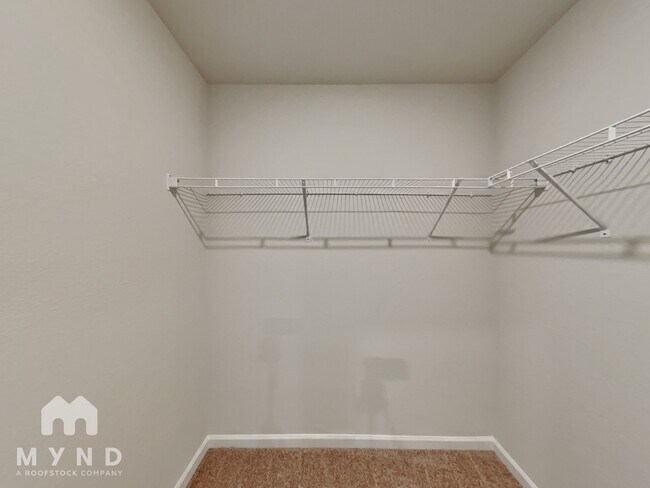 Building Photo - 349 Taverners Ln