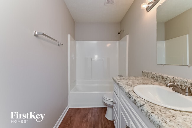 Building Photo - 8531 Jenson Dr