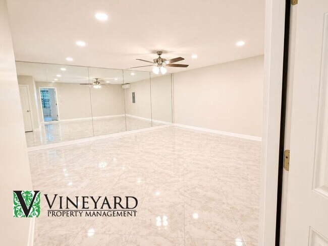 Building Photo - 414 Darter Dr NW