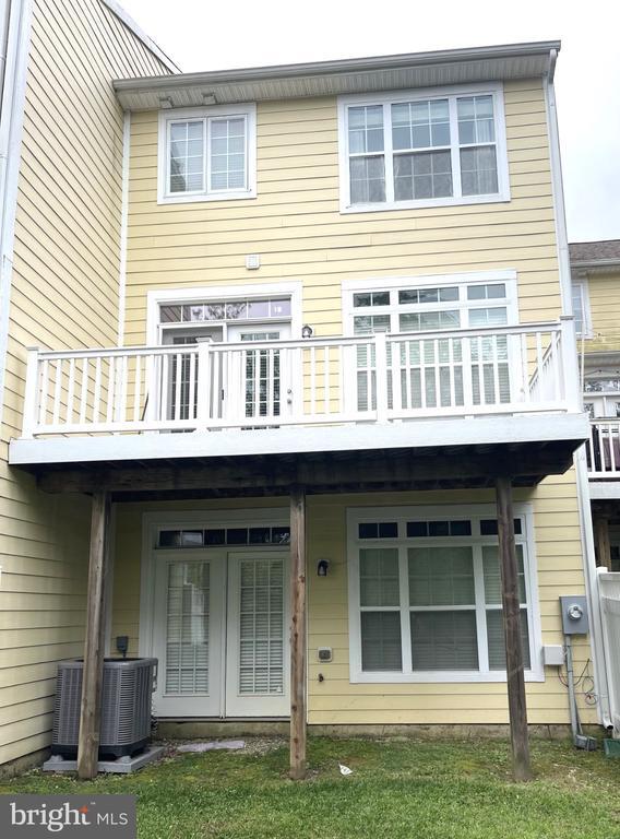 Building Photo - 211 Monroe Point Dr