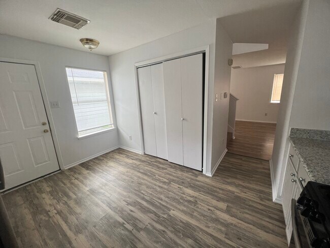 Building Photo - 1123 Verde Trails Dr