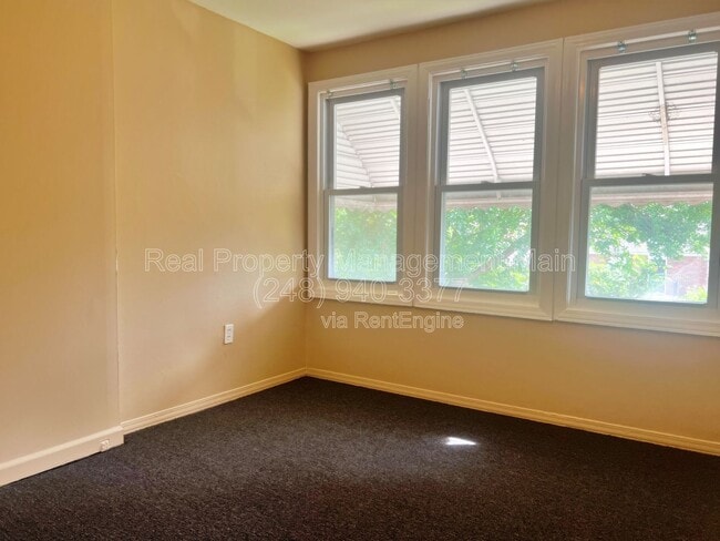 Building Photo - 17322 Greenfield Rd