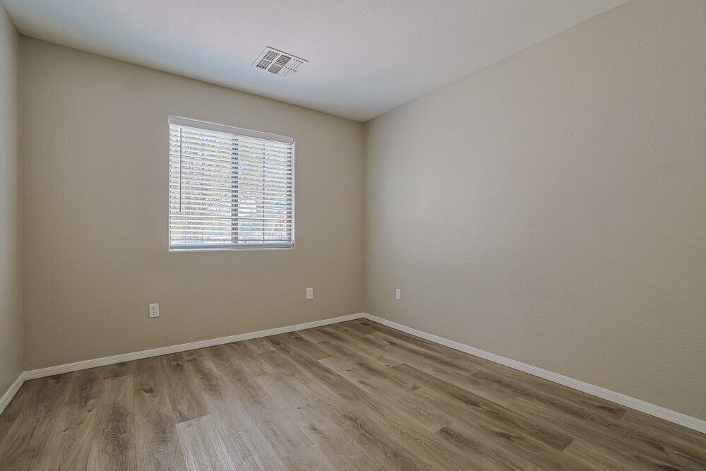 Building Photo - 1741 W Desert Mountain Dr