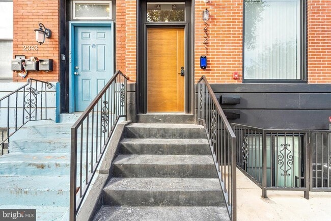 Building Photo - 2341 N College Ave