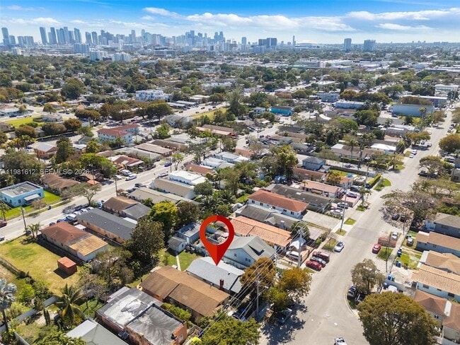 Building Photo - 3055 NW 23rd Ave