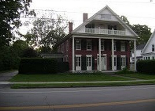 Building Photo - 20 Main St