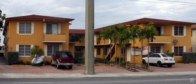 Primary Photo - West Park View Condos