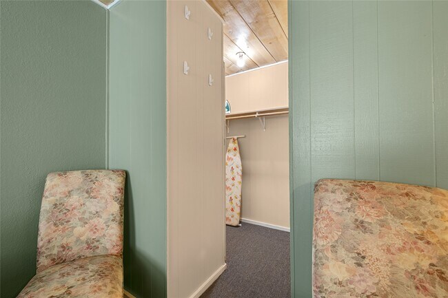 Building Photo - 2615 Gulf Blvd