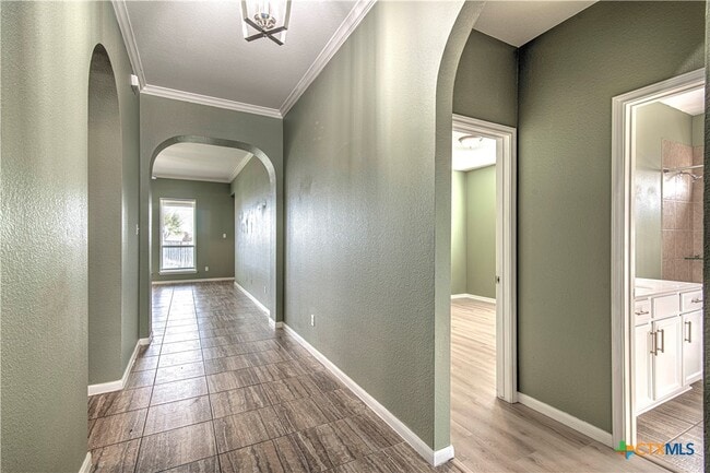 Building Photo - 808 Wyndham Hill Pkwy