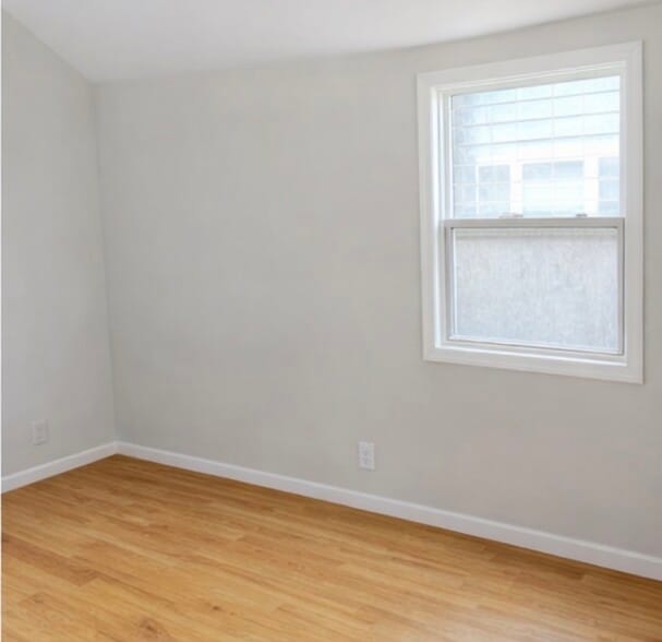 Building Photo - 7111 N Monteith Ave