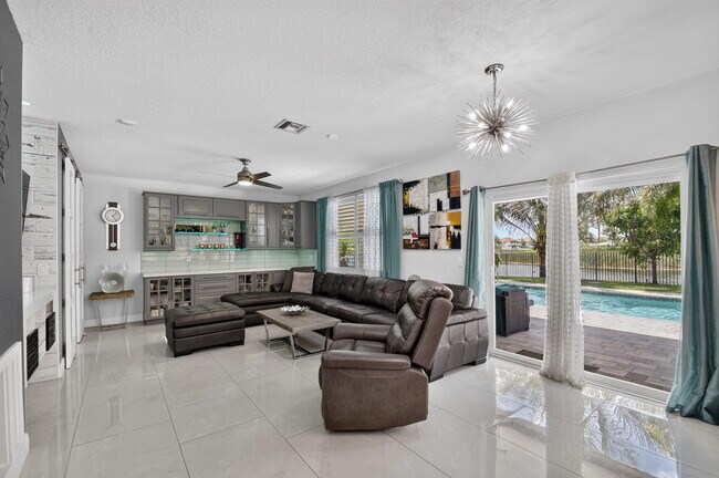 Building Photo - 8890 Cobblestone Point Cir
