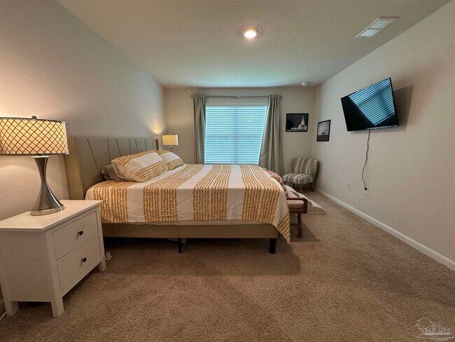 Building Photo - 4014 Whitetail Ln