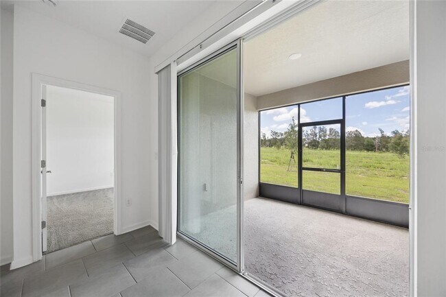 Building Photo - 363 Loch Ct