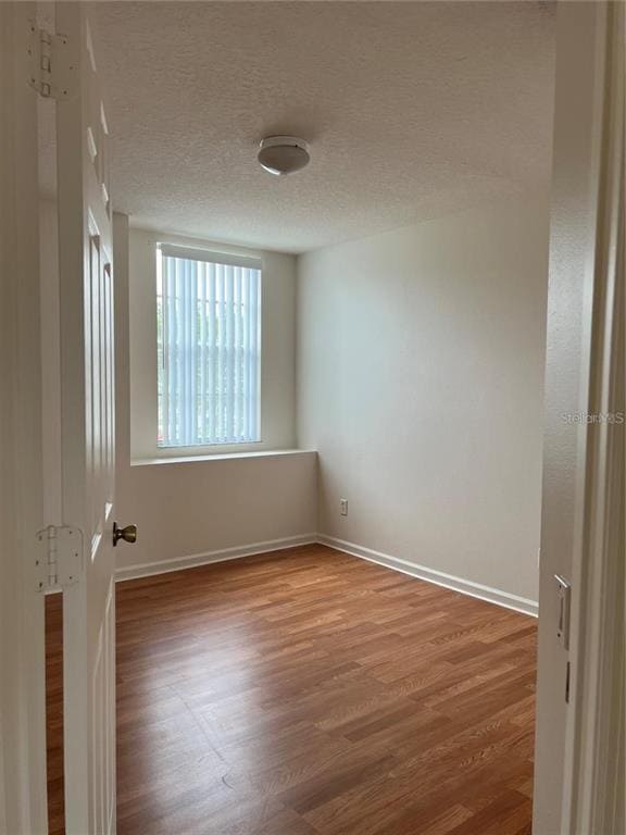 Building Photo - 3257 Falcon Point Dr