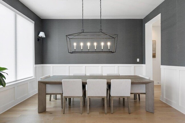 Building Photo - 802 Geiger Path