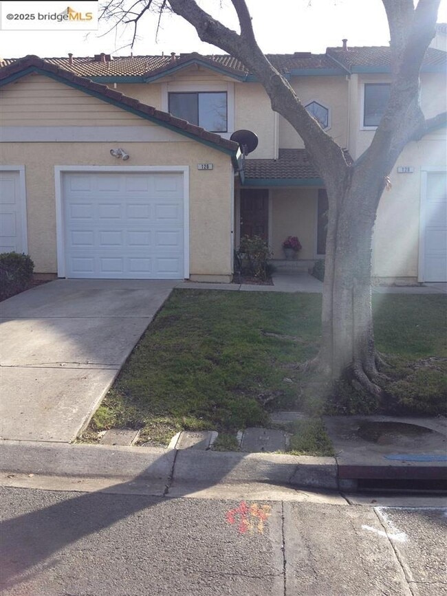Primary Photo - 126 Peppermill Ln