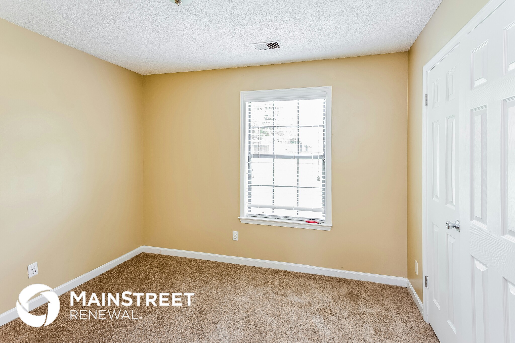 Building Photo - 8251 Lance Cove