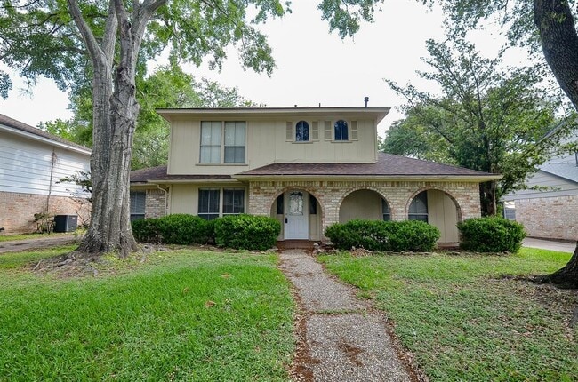 Building Photo - 14106 Locke Ln