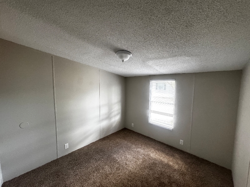 Building Photo - 122 Fox Meadow Dr