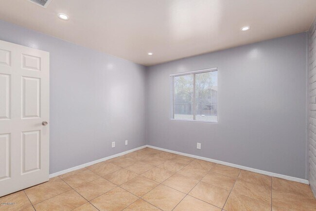 Building Photo - 1234 N 36th St