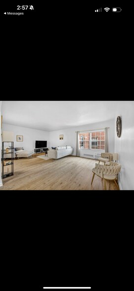 Building Photo - 15825 Van Aken Blvd