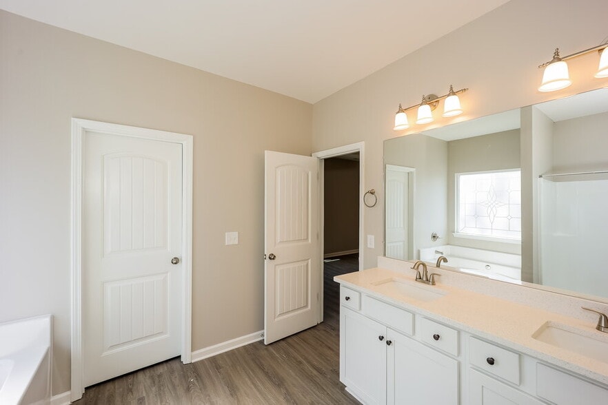 Building Photo - 361 Windpher Ridge