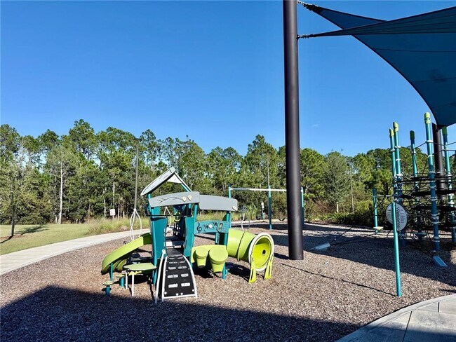 Building Photo - 2731 House Finch Rd