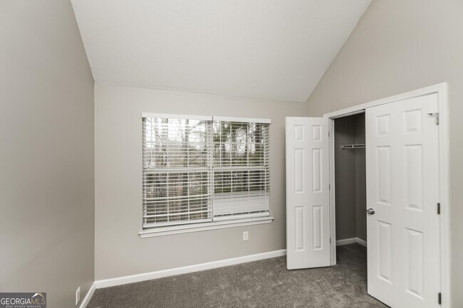 Building Photo - 4410 Pipestone Pl