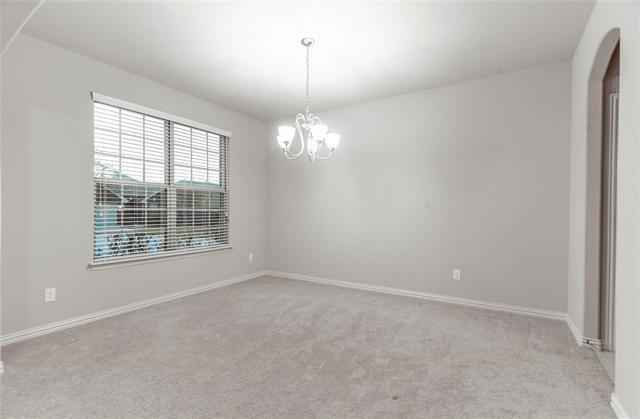 Building Photo - 908 Silver Moon Dr