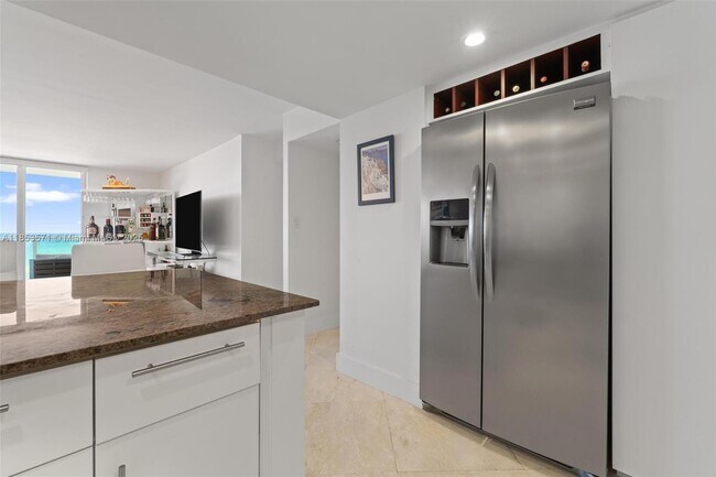 Building Photo - 5701 Collins Ave