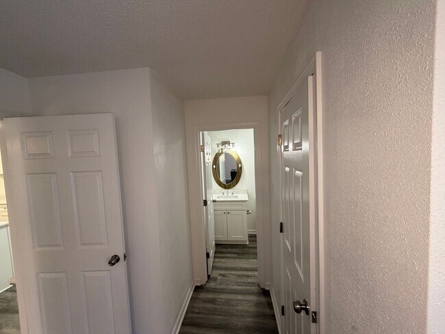 Building Photo - 109 Limoges St