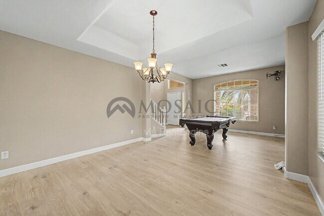 Building Photo - 3356 E Mayberry Ave