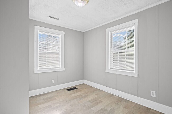 Building Photo - 1971 Detriot Avenue - For Rent $2000.00 3 bedrooms, 2 baths Off street parking