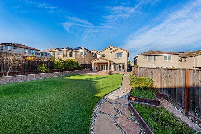 Building Photo - 7585 Mindy Mae Ln