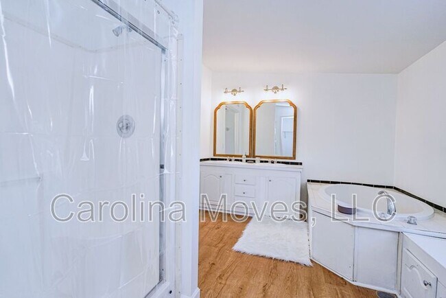 Building Photo - 78 Old McElhaney Rd