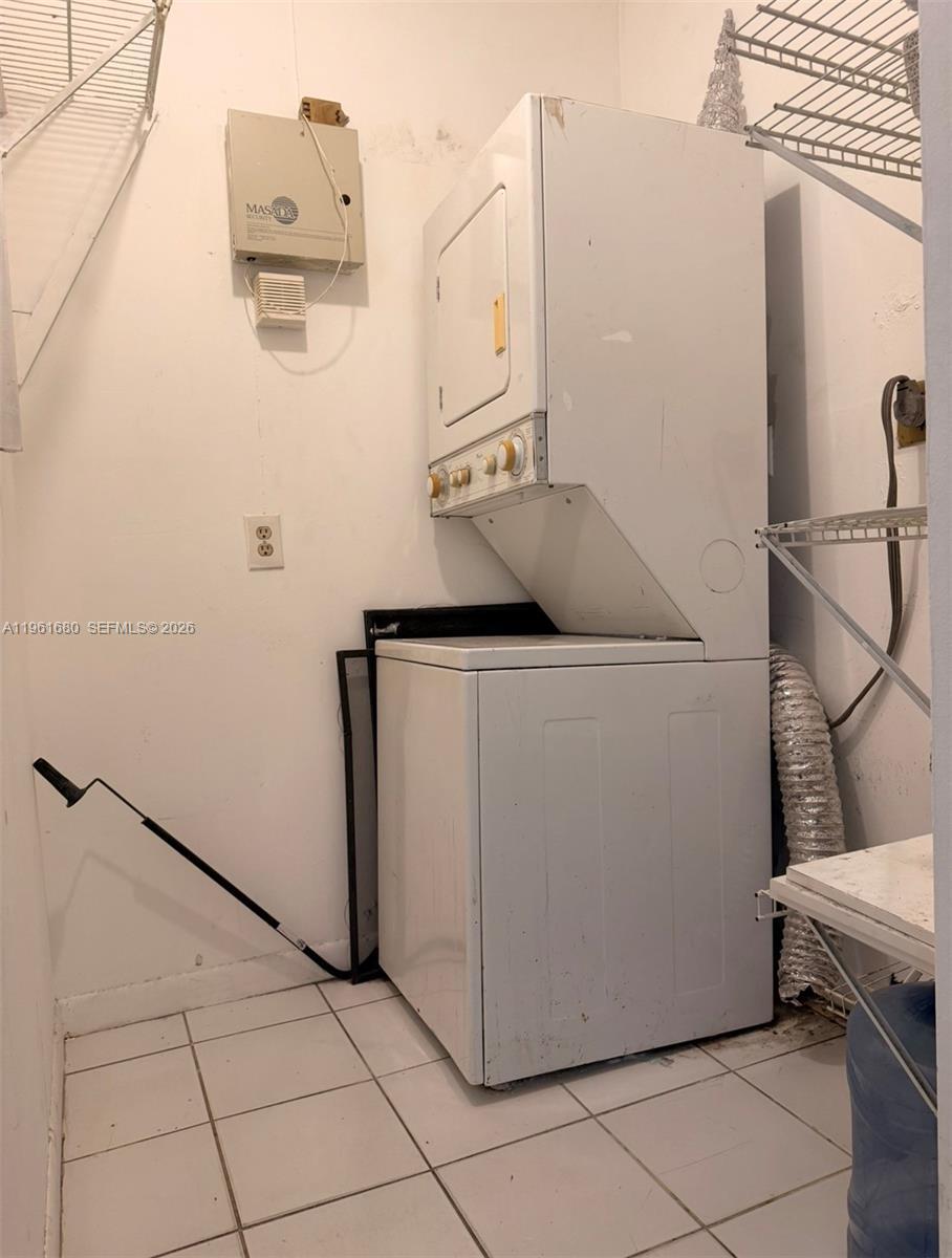 Building Photo - 7880 W 29th Way